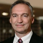 Porträt von Prof. Dr. Dietmar Treichel